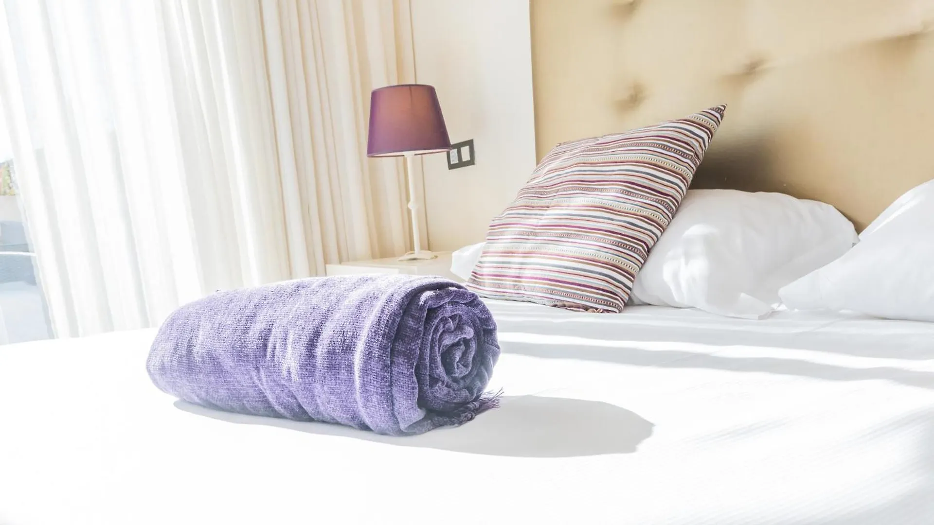 Cortijo Del Mar Resort 에스테포나